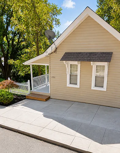 231 Sekitan Ave Photo 1