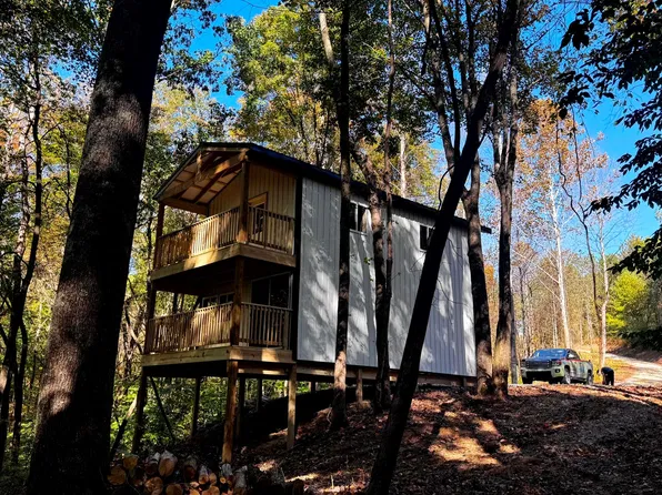 871 Poplar Ridge Rd Cabin 13, Gallipolis, OH 45631