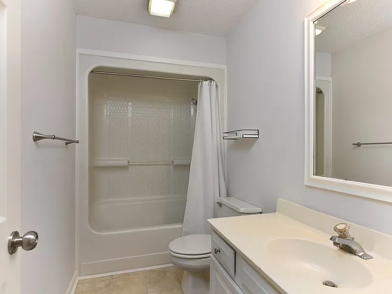 6211 Wrightsville Ave #132 — Photo 20