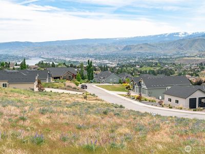 296 Burch Hollow Lane, Wenatchee, WA, 98801