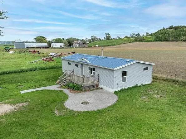 30596 County Highway 16 E, Castana, IA 51010