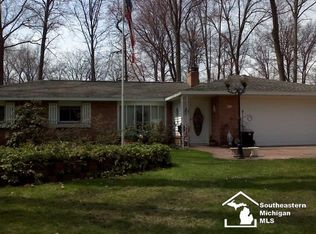 7741 Apache Trl, Temperance, MI 48182