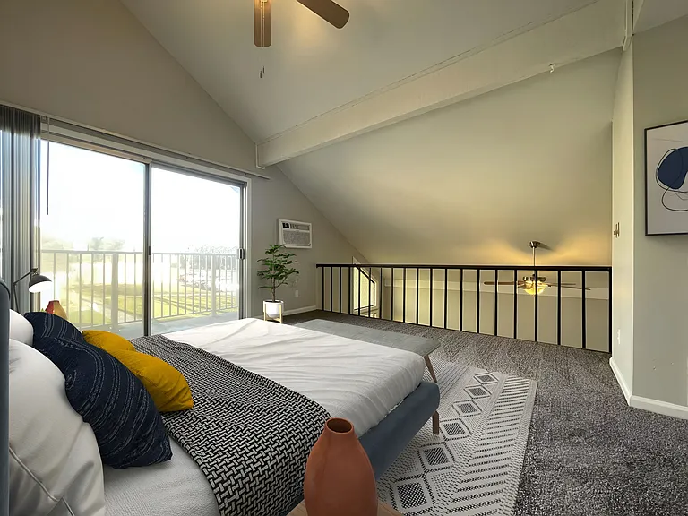 The Peak Apartments and Townhomes — Photo 11