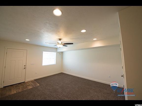4th image of 693 N 160 E