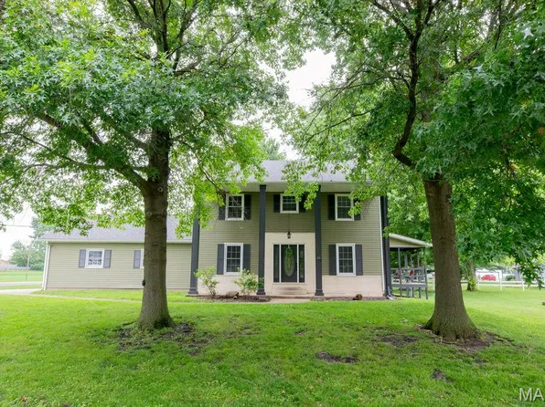 213 W Alton St, Bunker Hill, IL 62014