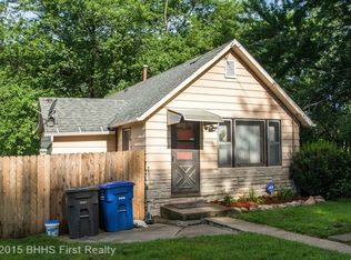 5906 SW 3rd St, Des Moines, IA 50315