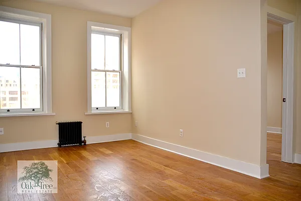 Rented by Oak Tree LLC | media 16