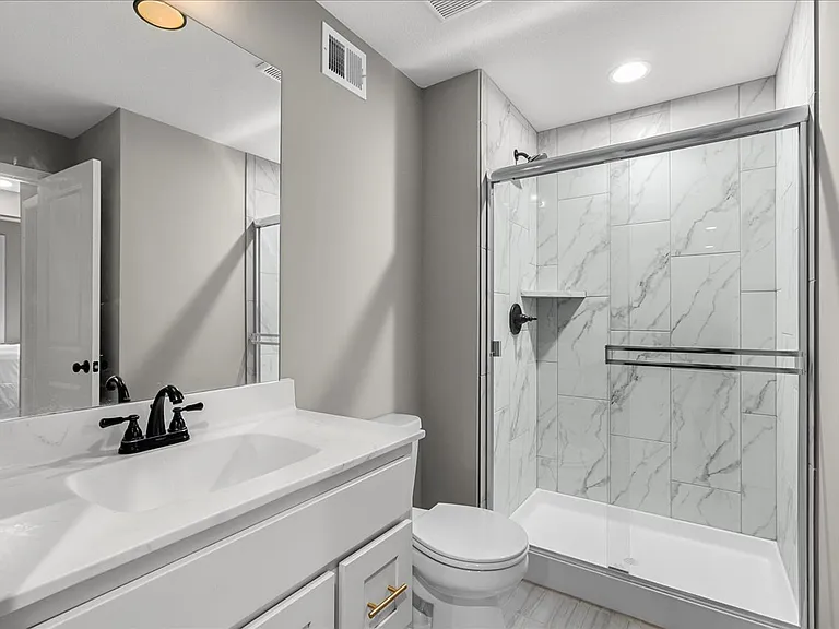 21410 W 189th Ter — Photo 13