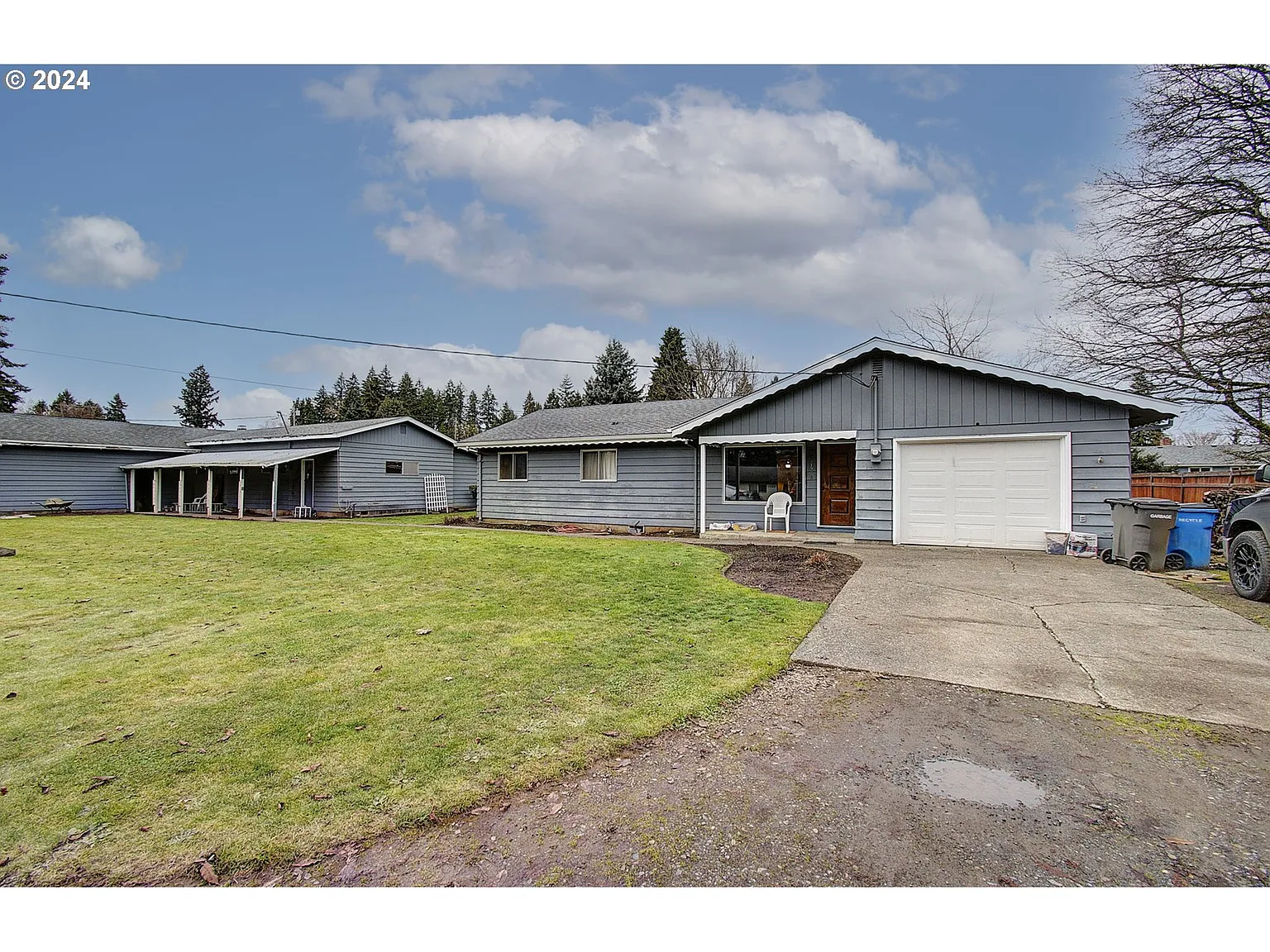 5512 NE 113th Cir photo 1