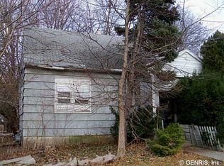 20 Skylane Dr, Rochester, NY 14621