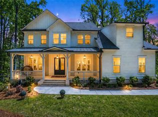 3560 Chattahoochee Rd, Cumming, GA 30041