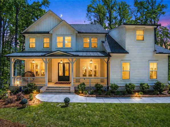 3560 Chattahoochee Rd, Cumming, GA 30041