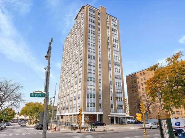1707 North Prospect AVENUE #11D, Milwaukee, WI 53202