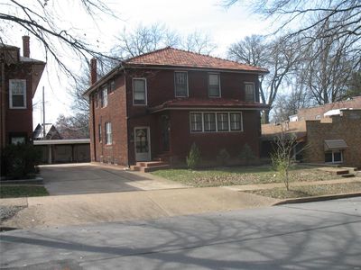 921 Concordia Ln, Saint Louis, MO, 63105