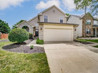 1305 Great Hunter Ct, Grove City, OH