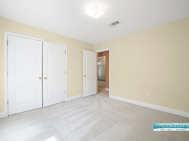 238 Foxchase Way — Photo 24