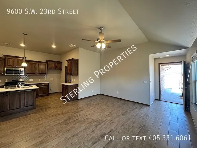 9600 SW 23rd St — Photo 6