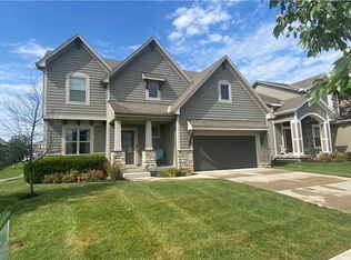 18970 W 165th Ter, Olathe, KS 66062