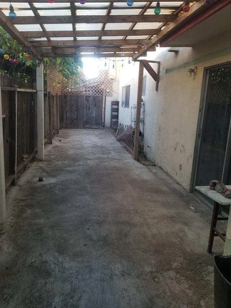 W Del Monte Dr, Anaheim — Photo 4