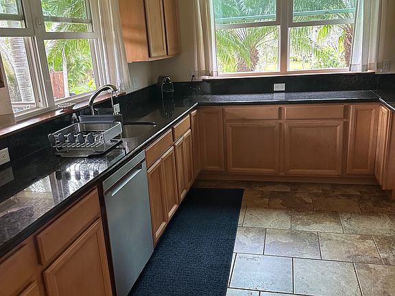 5th image of 141 Makahiki St #2