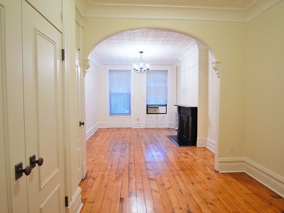 1st image of 505 Henry St #230
