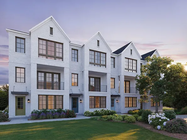 2593 Mackintosh Ct, Atlanta, GA 30319