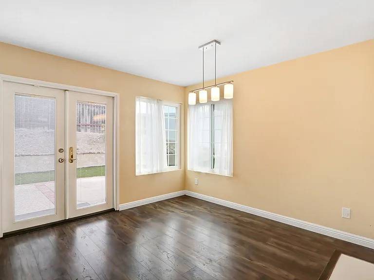 11130 Charleston St — Photo 5