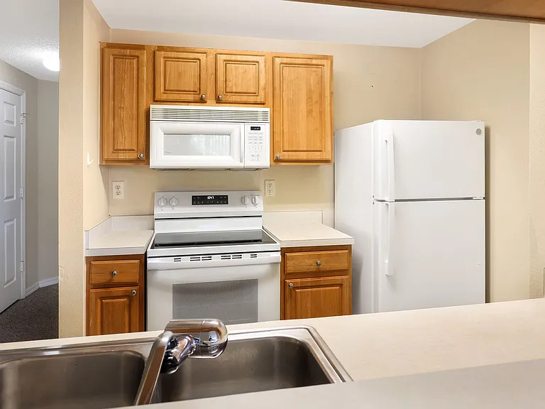 5500 Bentgrass Dr #304 — Photo 7