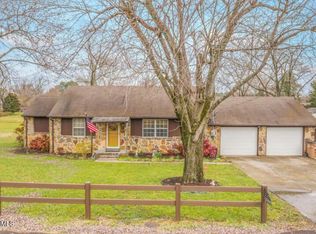 3300 Fairway Rd, Knoxville, TN 37917