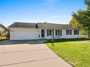2541 Lance St, Green Bay, WI 54313