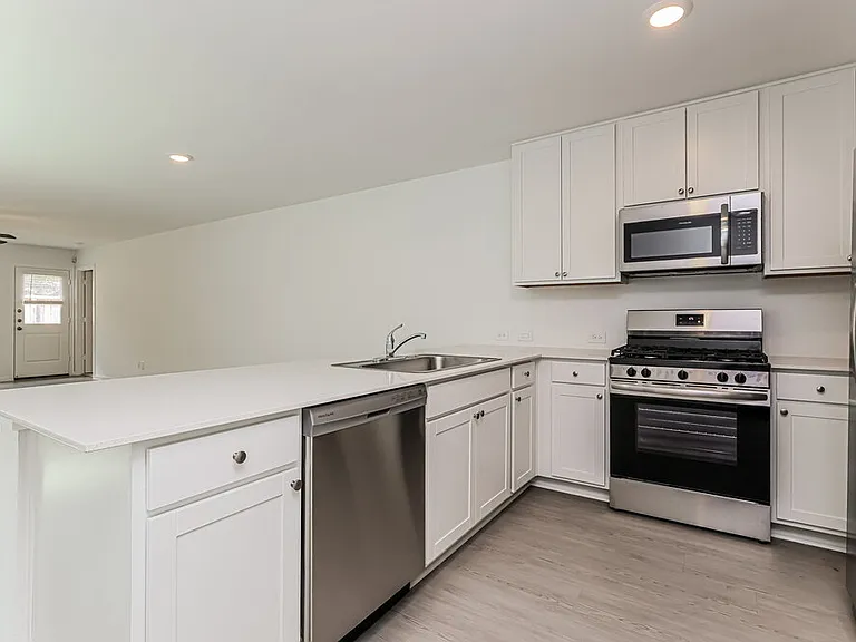 1717 Lofty Cedar Ct — Photo 7