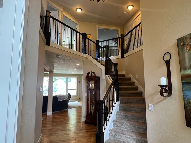 3608 SE 142nd Ct — Photo 3