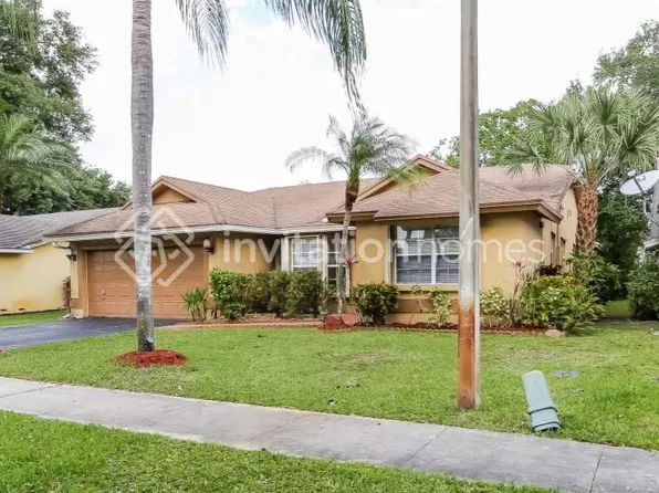 9575 NW 25th Ct, Pompano Beach, FL 33065