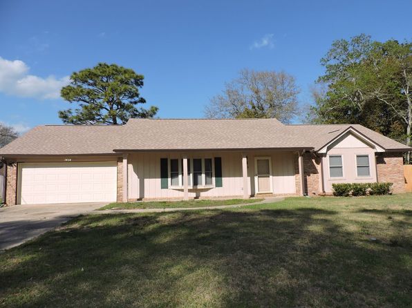 3480 Blueridge Dr