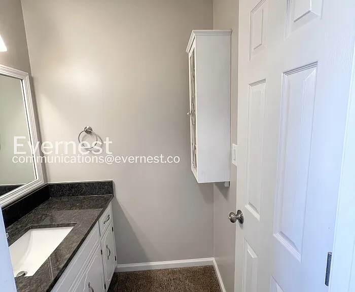 1035 Summerhaven Rd — Photo 11