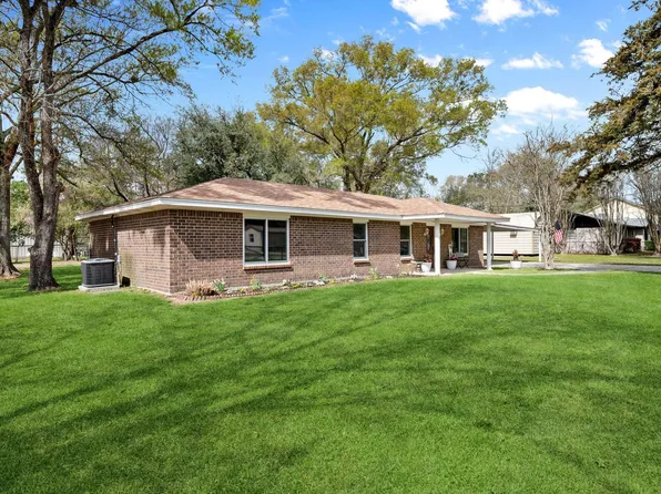 16746 Main St, Splendora, TX 77372