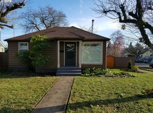 1392 West Broadway, Eugene, OR 97402