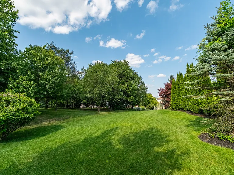 50738 Calvert Isle Dr — Photo 47