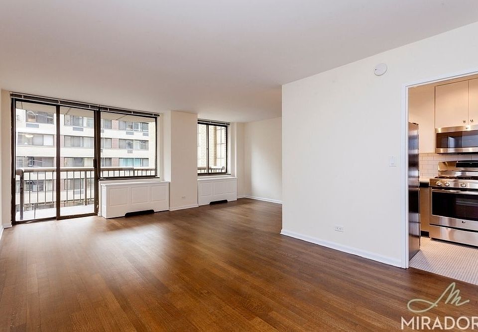 1st image of 245 E 44th St APT 26E