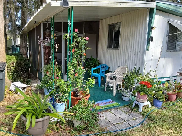 500 S Highway 17 #5, San Mateo, FL 32187