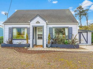 1450 NW 20th St, Lincoln City, OR