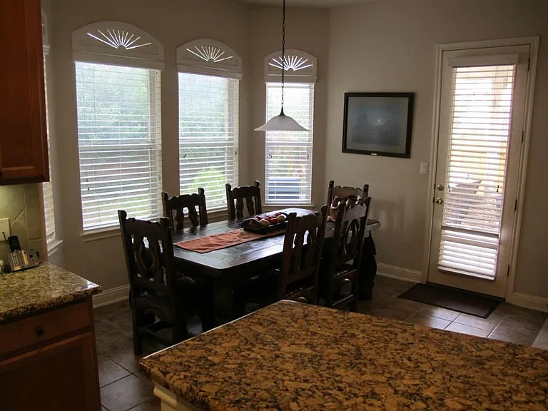 15209 Interlachen Dr — Photo 6