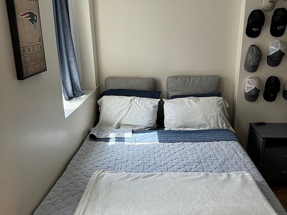 5th image of 2 Sackville St #1
