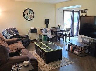 311 Northwestern Ct #214, Bloomingdale, IL 60108
