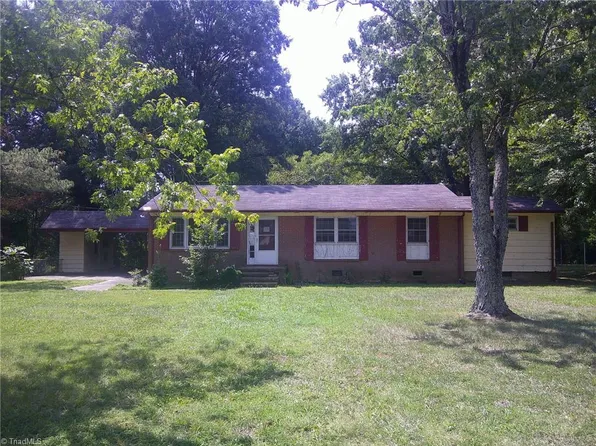 320 E Vandalia Rd, Greensboro, NC 27406