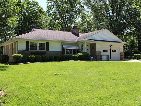 2nd image of 2009 Sagamore Dr