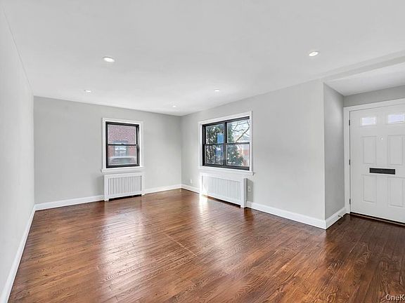 4th image of 220-44 73rd Avenue #26A1
