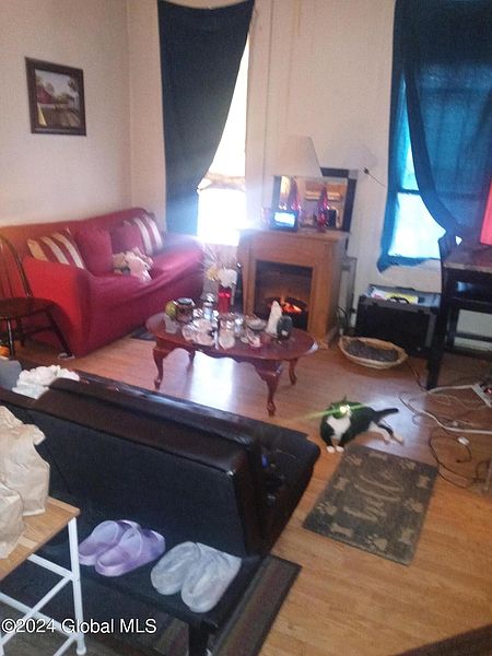 3rd image of 95 Lexington Avenue
