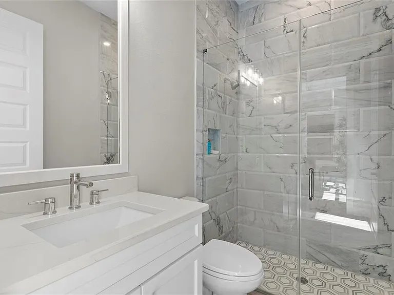 209 S Shore Crest Dr — Photo 33