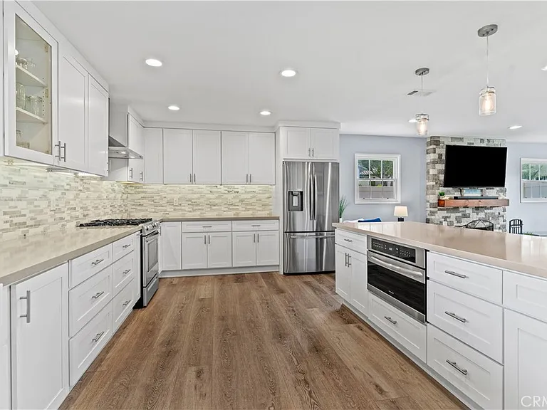 24935 Spadra Ln — Photo 11